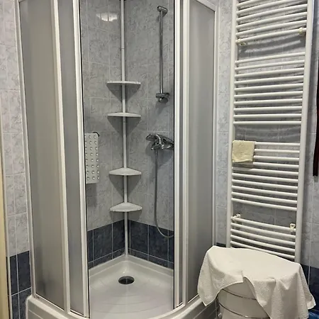 Kuria Apartment Hurbanovo